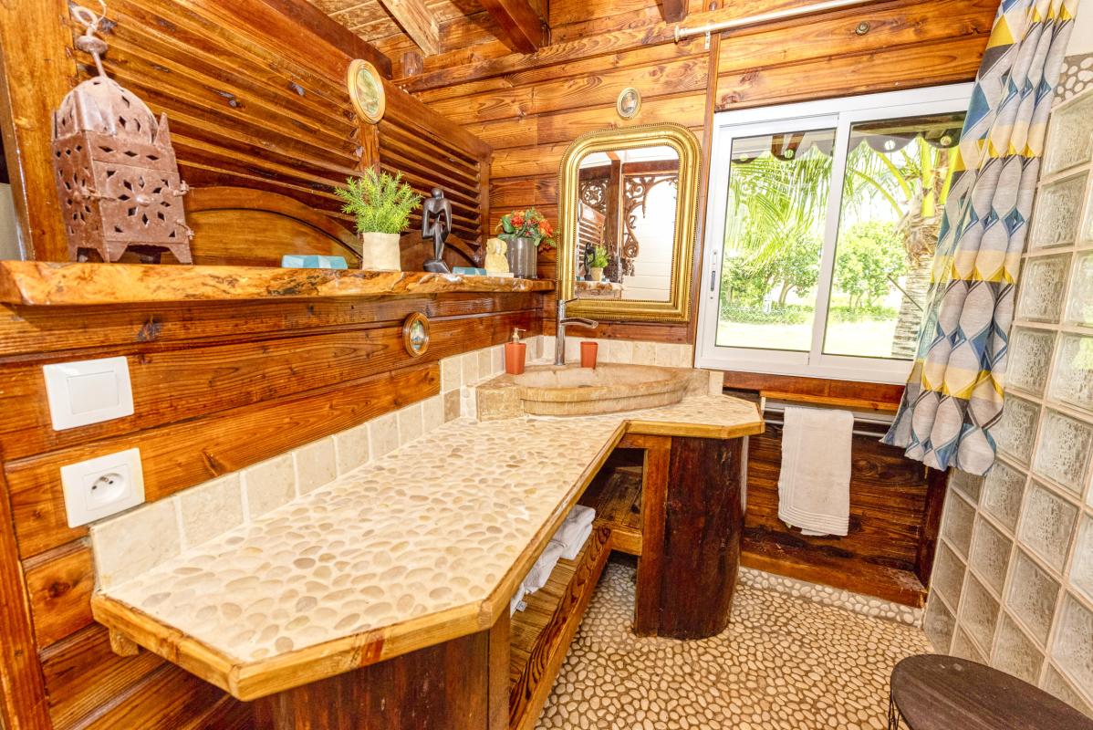 14.Location villa piscine Marie Galante Guadeloupe_Chambre 1